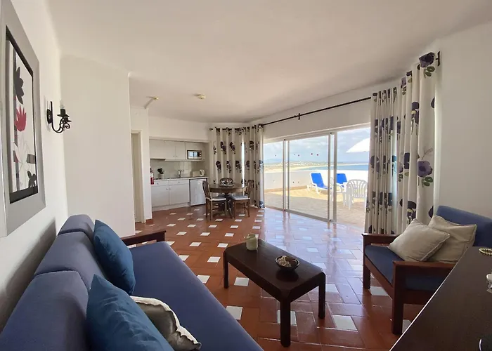 Superior Com Vista Mar E Solario Privativo 3 Px * Lagos